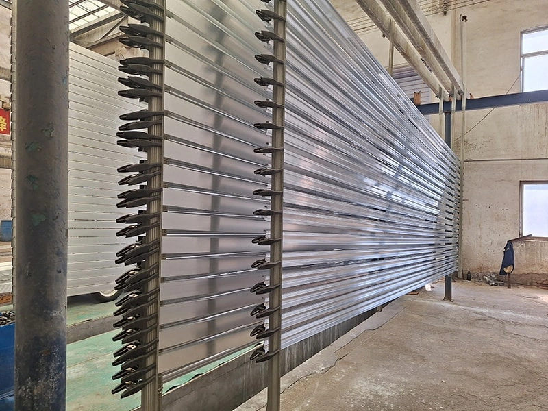 Why Stable Aluminum Extrusion Matters in Construction Supply Chains