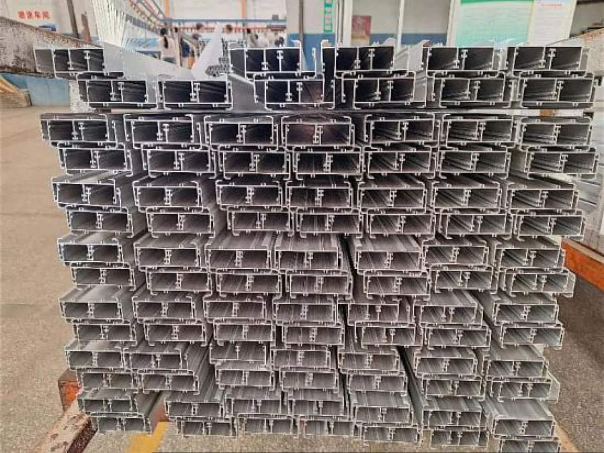 How to choose standard aluminum profiles suitable for different industrial and construction applications